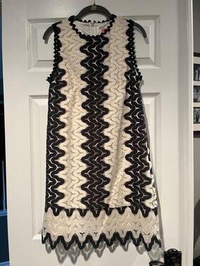 kate spade Black and Cream Sleeveless Wave Lace Dress